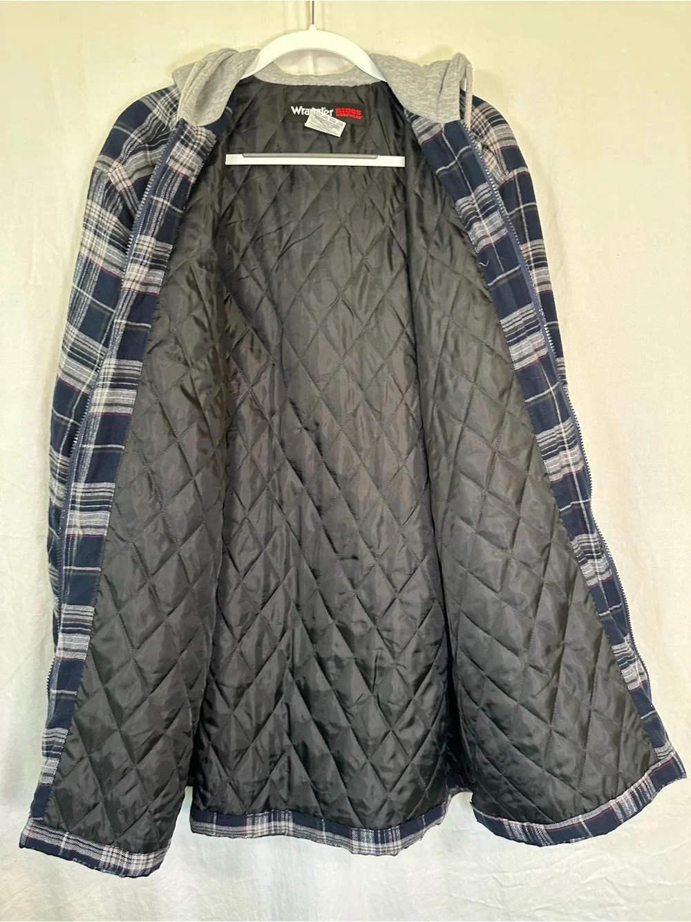 Wrangler Sz XLT Quilted Hooded Zip Up Flannel Plaid Shirt Jacket Shacket